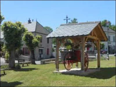 Village de l'arrondissement de Riom, Gouttières se situe dans le département ...