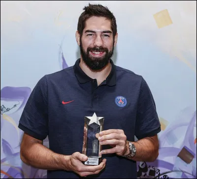 Qui est-ce et quelle est sa discipline ?