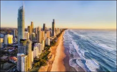 Dans quel pays se trouve la ville de Gold Coast ?