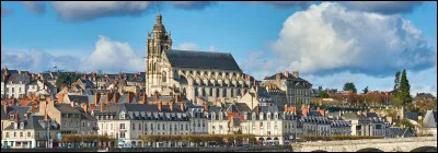 13 + 28 donne comme préfecture :