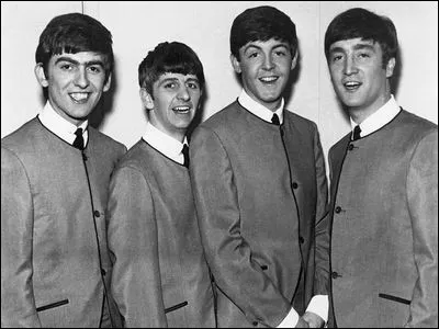 Quel membre a décidé de partir du groupe un an après sa création ?