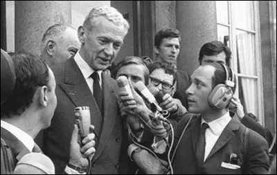 Quel est le prénom de cet ancien Premier ministre nommé Couve de Murville ?