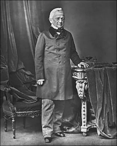 Quel est le prénom de l'ancien président Thiers qui faisait fureur à sa naissance ?