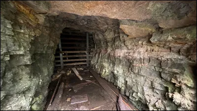 Tu aimes les pierre précieuses...