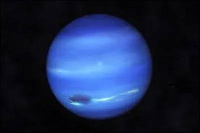 Neptune ! Vrai ou faux : elle n'a pas de surface solide.