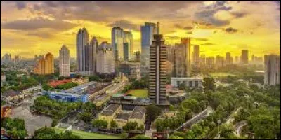 Laquelle de ces îles est la plus peuplée du monde ?