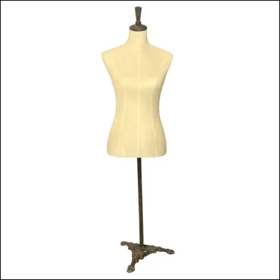 Choisis une tenue. (2)