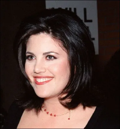 Qu'est-ce que le point de départ du "Monica Gate" ?