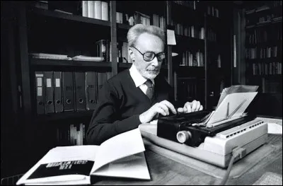 Qui est cet écrivain italien témoin des camps de la mort dont l'ouvrage "Si c'est un homme" revient avec lucidité sur la solution finale ?