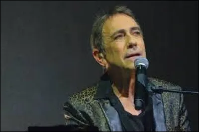 À qui est dédié la chanson "Manuvera" d'Alain Chamfort ?