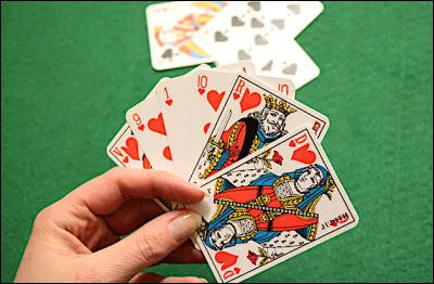 Quel est le nombre de cartes dans un jeu de belote ?