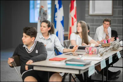 Est-ce que Dylane est élue représentante de classe ? (scolaire)