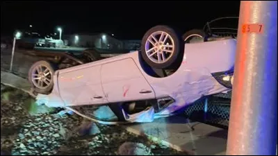 Qui meurt dans l'accident de voiture causé par Émile ?