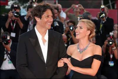 Avant d'aller à Cannes pour "Under the Skin" et "La Zone d'intérêt", Jonathan Glazer a réalisé plusieurs clips pour le groupe...