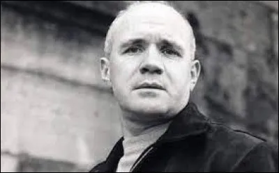 Qui est cet écrivain français, auteur du roman intitulé ''Pompes funèbres'' ?