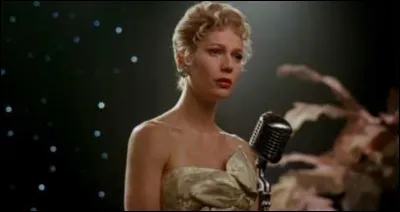 Comment s'appelle ce film de Douglas McGrath, avec Paltrow dans le rôle de Peggy Lee ?