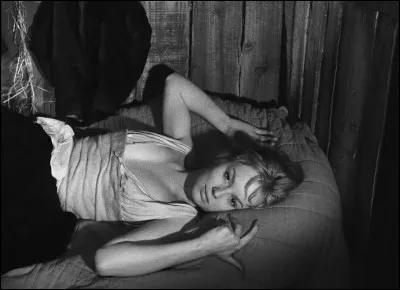 Raymond Rouleau a réalisé ce film, où Demongeot interprète Abigail Williams, qui a pour titre...