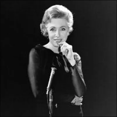 Sous quel nom Henriette Ragon, chanteuse de cabaret, était-elle plus connue ?