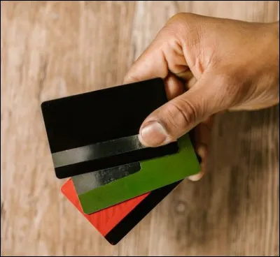 En France, quelle est la première carte bancaire créée en 1967 ?