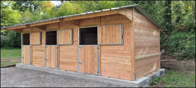 À quelle fréquence le box doit-il être nettoyé ?