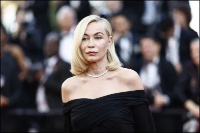 Emmanuelle Béart est née le 14 août. En quelle année a-t-elle été membre du jury du festival de Cannes ?