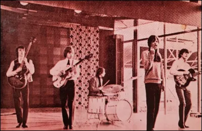 En 1964, quel célèbre groupe britannique vantait les charmes de la "Route 66" aux États-Unis ?