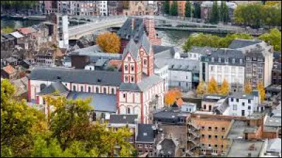 Dans quel pays se situe la ville de Liège ?