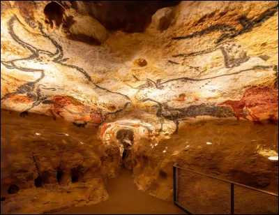 Où se situe le principal site d'art pariétal en France ?