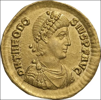 En quelle année Théodose par l'édit de Thessalonique fait du christianisme la seule religion de l'empire romain ?