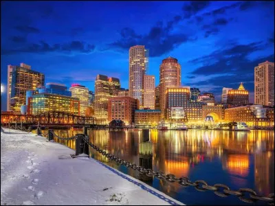 Dans le film de Matt Ruskin sorti en 2023, dans quelle ville sévit "L'Étrangleur" ?