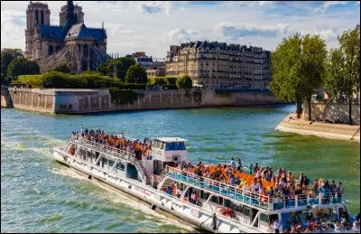 Comment se nomme cette embarcation ?