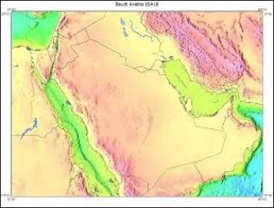 Avec combien de pays l'Arabie Saoudite partage t-elle sa frontière ?