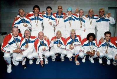 Parmi ces propositions, laquelle est un des surnoms donnés aux handballeurs français ?