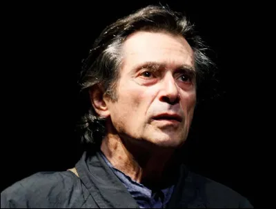 Qui est cet acteur qui joue le rôle de ''l'abbé de Hambye'' dans le film ''Marguerite et Julien'' ?