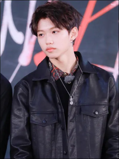 Félix a appris le ... parce qu'il est né en Australie.