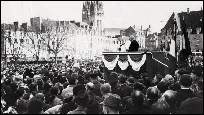 Lors de son dernier grand discours en février 1969 à Quimper, que va faire de Gaulle devant 8 000 personnes ?
