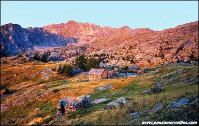 Dans quel département peut-on visiter la vallée des Merveilles ?