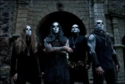 Quel est donc ce groupe de blackened death metal dont le leader n'est d'autre que Nergal ?