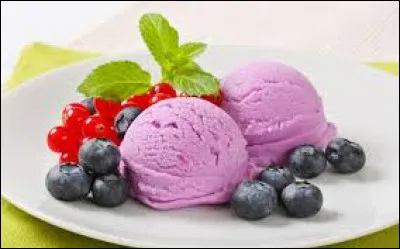 Lequel de ces ingrédients entre dans la composition de la crème glacée mais pas dans celle du sorbet ?