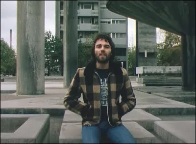 Quel chanteur a interprété cette chanson "Jai rêvé New York" en 1974 après un voyage en stop dans le pays ?
