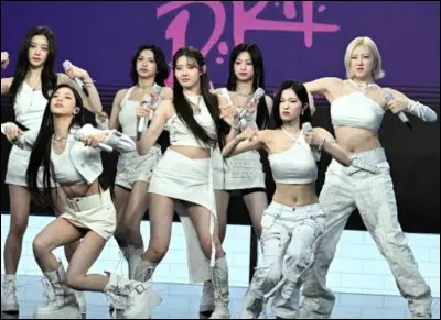 Quelle taille se rapproche le plus de la tienne ? (3)