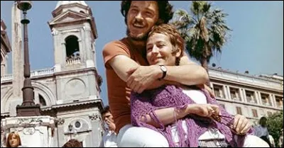 "Mourir d'aimer" est le film d'Andr&eacute; Cayatte inspir&eacute; d'une histoire vraie, dont la fin tragique est la mort, pour quelle raison l'amour fut-il vaincu par la mort ?