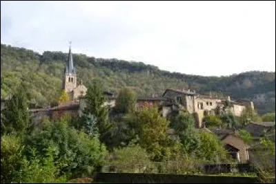 Je vous emmène à Saint-Sorlin-en-Bugey. Village de l'arrondissement de Belley, il se situe dans le département ...