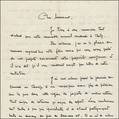 On commence avec un homme politique qui écrit une lettre pour l'achat d'un château en 1969. Qui porte la plume ?