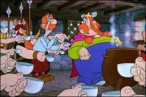 Dans 'Asterix chez les bretons', A quel heure les bretons s'arrentent tous pour boire de l'eau chaude ensemble ? ( ce qui vaudra une coupe dans la bataille finale !)  ?