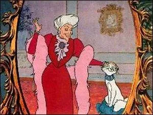 Quel est le nom de la propritaire des chats qui meurent et lgue tout  Duchesse au dbut ?