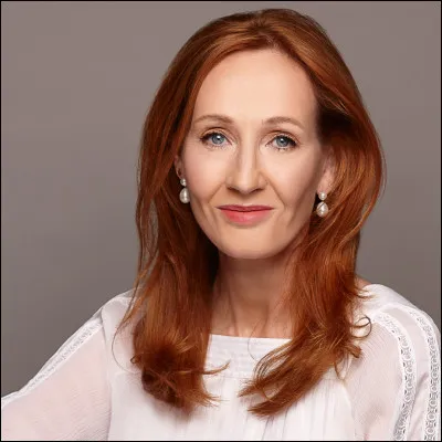 Qui est l'auteure de la saga Harry Potter ?