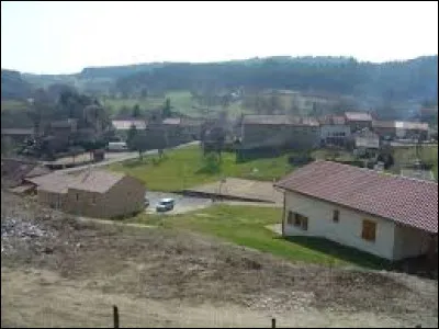 Village de l'arrondissement d'Ambert, Triolières se situe dans le département ...
