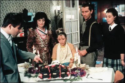 Dans le film "Le P&egrave;re No&euml;l est une ordure", quel acteur rev&ecirc;t la tenue du p&egrave;re No&euml;l ?