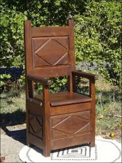 Autrefois, où était stocké le sel dans la maison ?